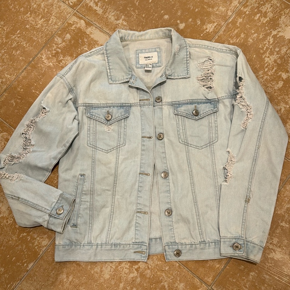 FOREVER 21 DENIM JACKET